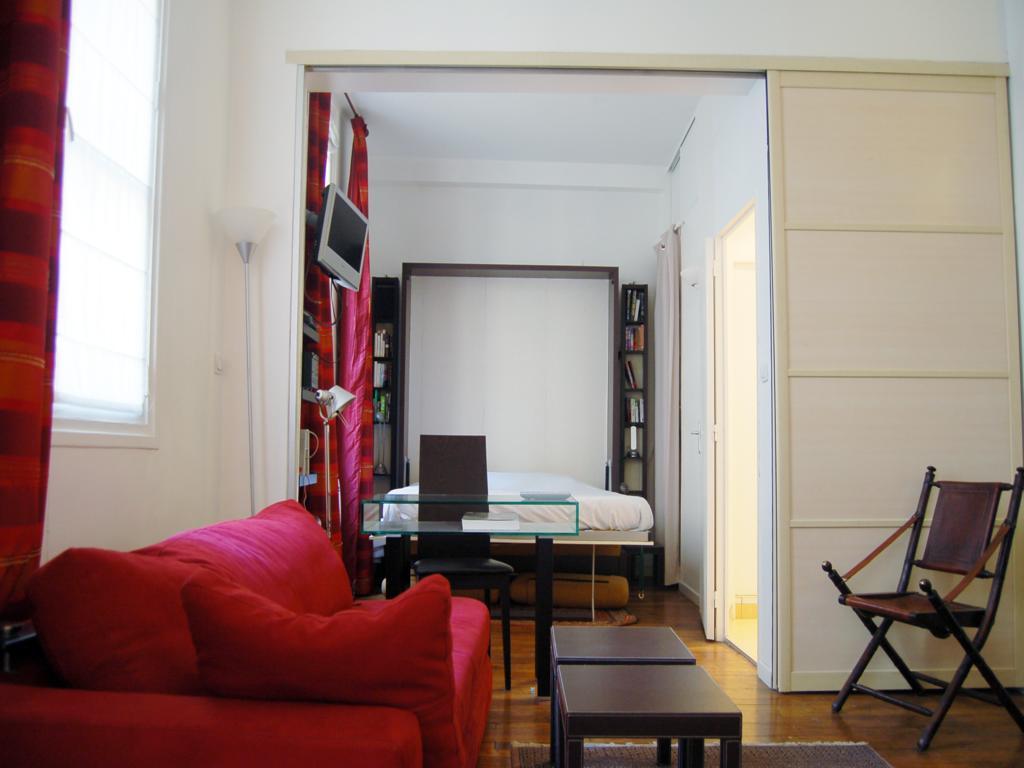 Apartment Louvre Paris Bilik gambar